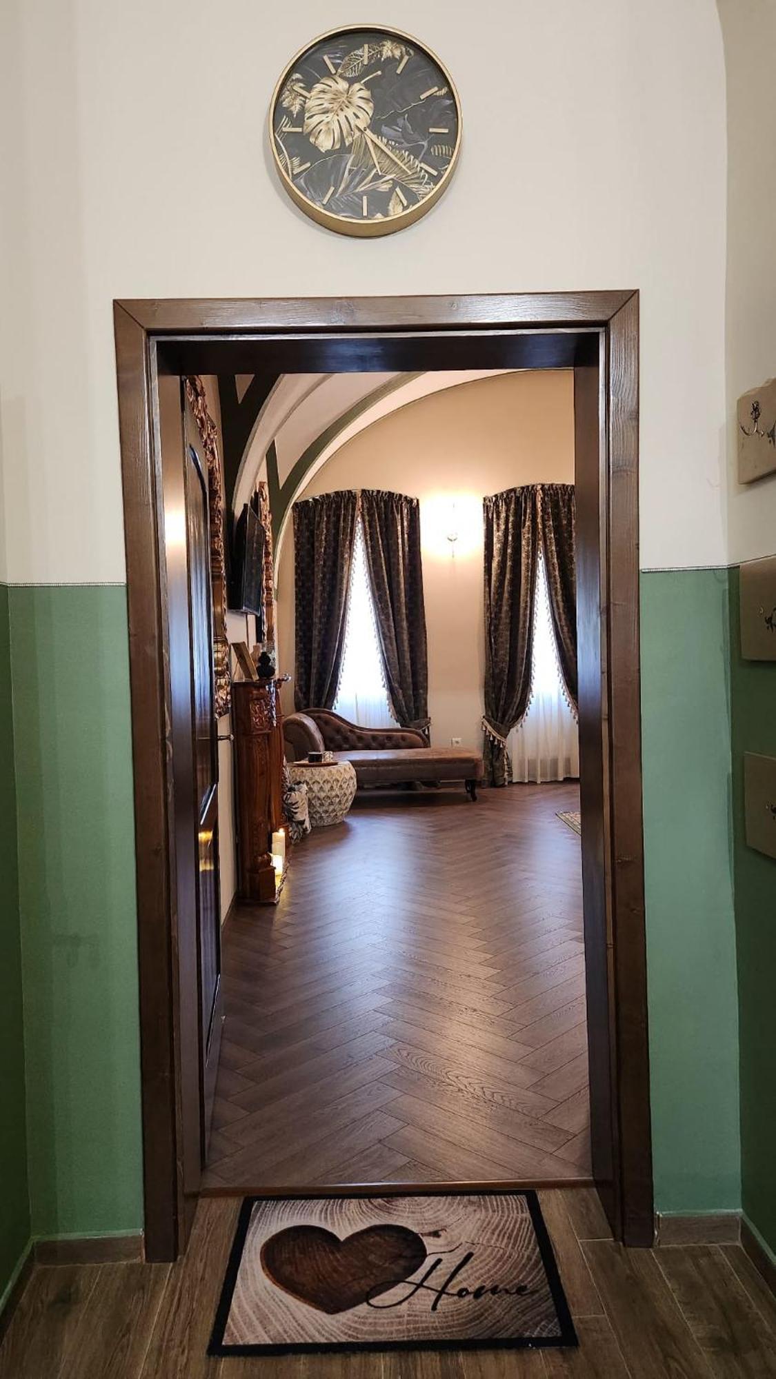 Victorian House Lejlighed Sibiu Eksteriør billede